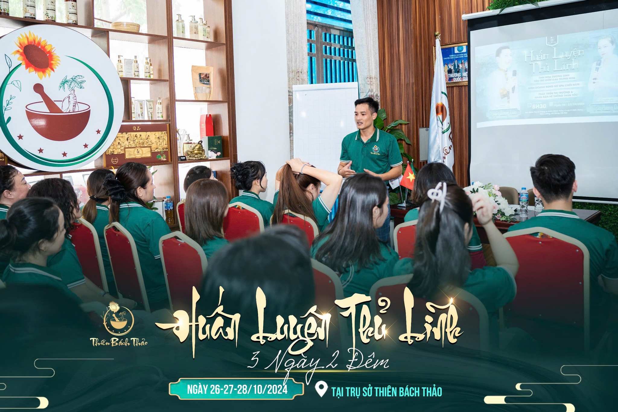 Học viên là các chủ spa, trung tâm CSSK trên toàn quốc tích cực tham gia buổi huấn luyện