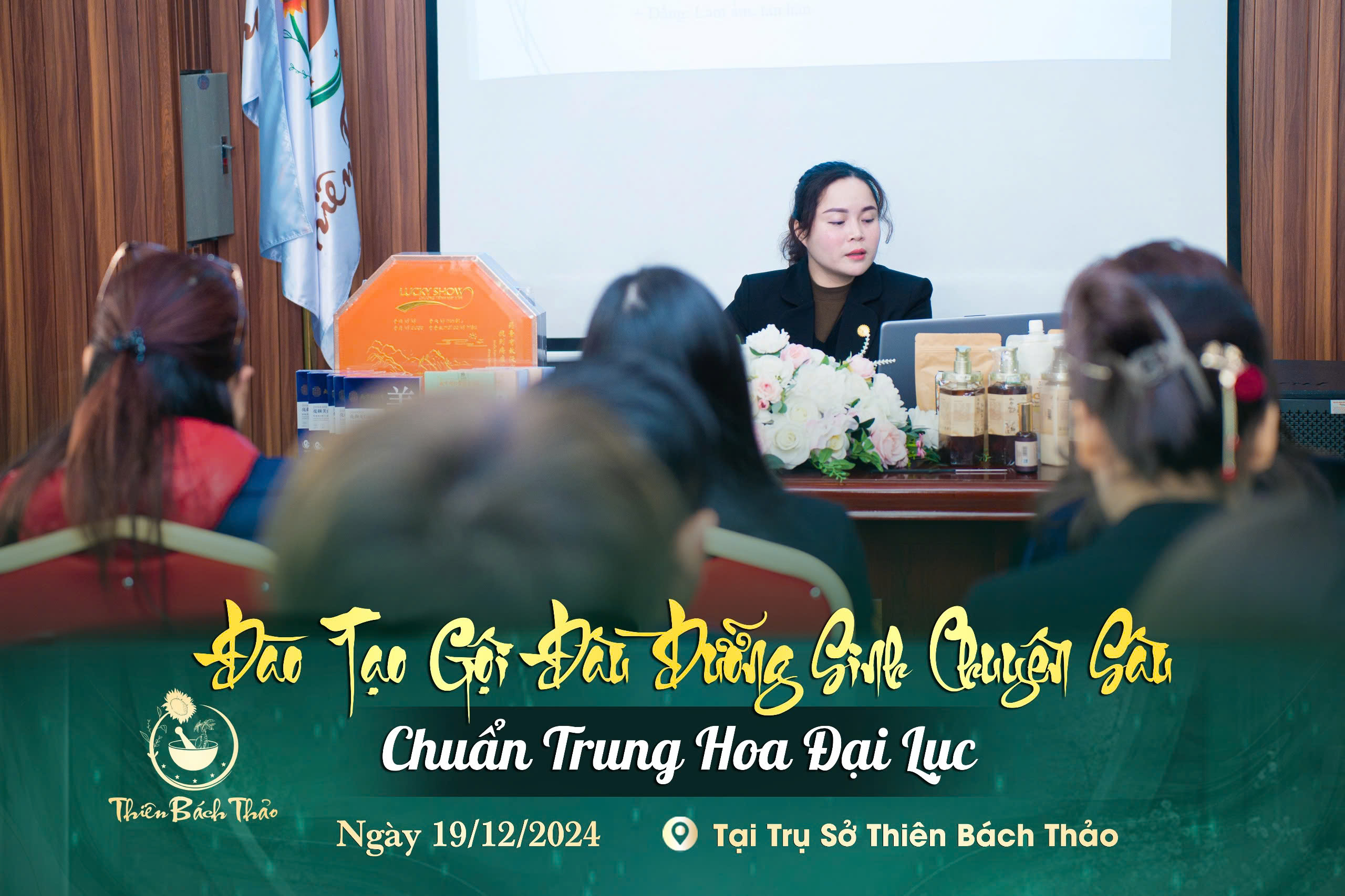 Buổi đào tạo được dẫn dắt bởi các chuyên gia Dưỡng sinh có hơn 15 năm kinh nghiệm trong ngành
